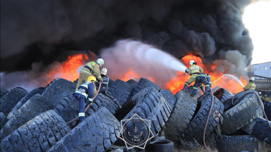 Талғарда дөңгелек зауытындағы алапат өрт сөндірілді
