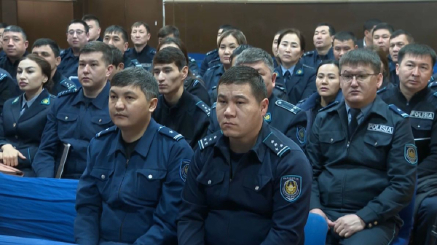 Шымкентте полиция қызметкерлері арасында жемқорлық азайған