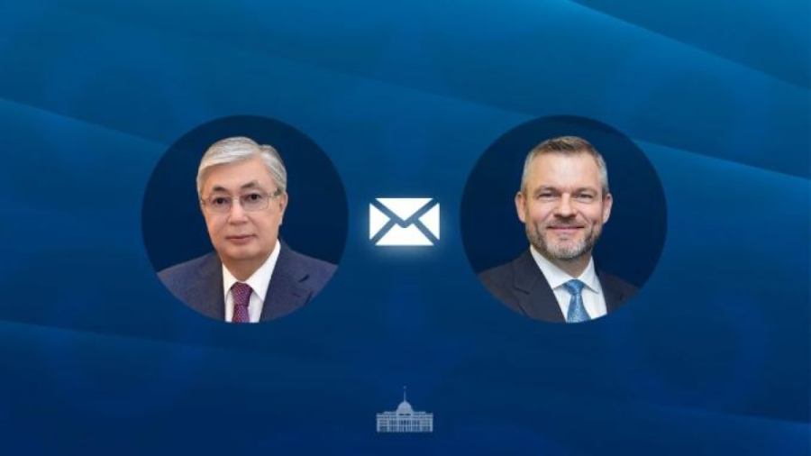 Президент Тоқаев Словакия басшысын Конституция күнімен құттықтады