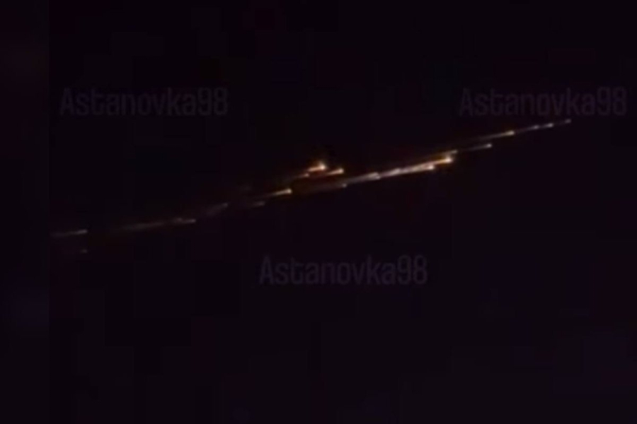 Астана аспанынан белгісіз нысандар ұшып өтті (ВИДЕО)