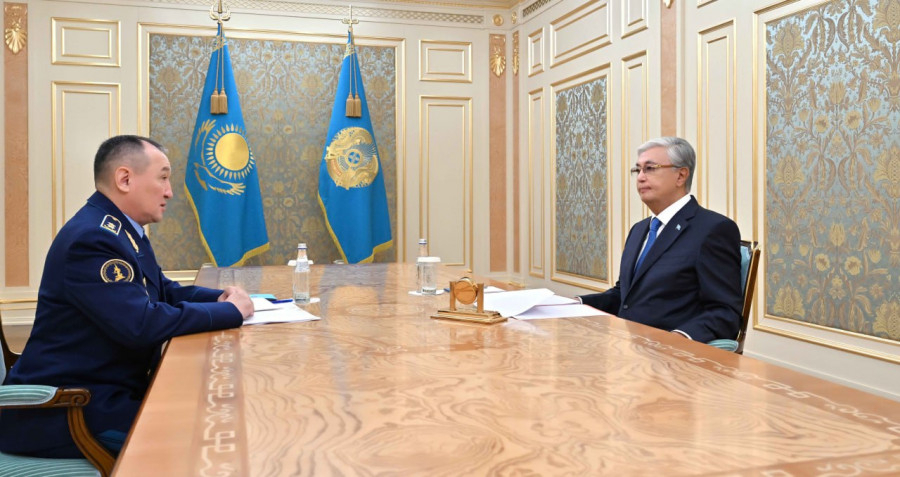 Тоқаев қорғаныс министріне бірқатар маңызды міндет жүктеді