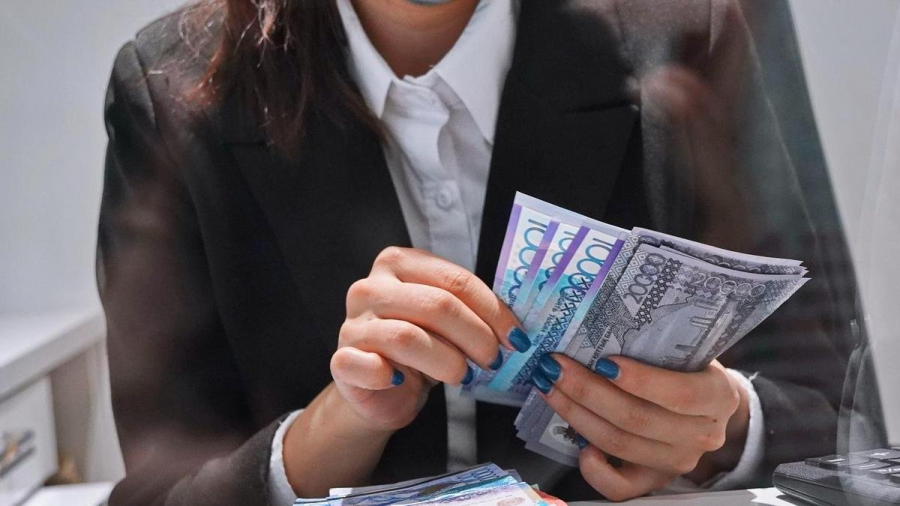 Салықтан жалтарған 50 блогер 2,5 млрд теңге табыс тапқанын растап, төлем жасай бастады