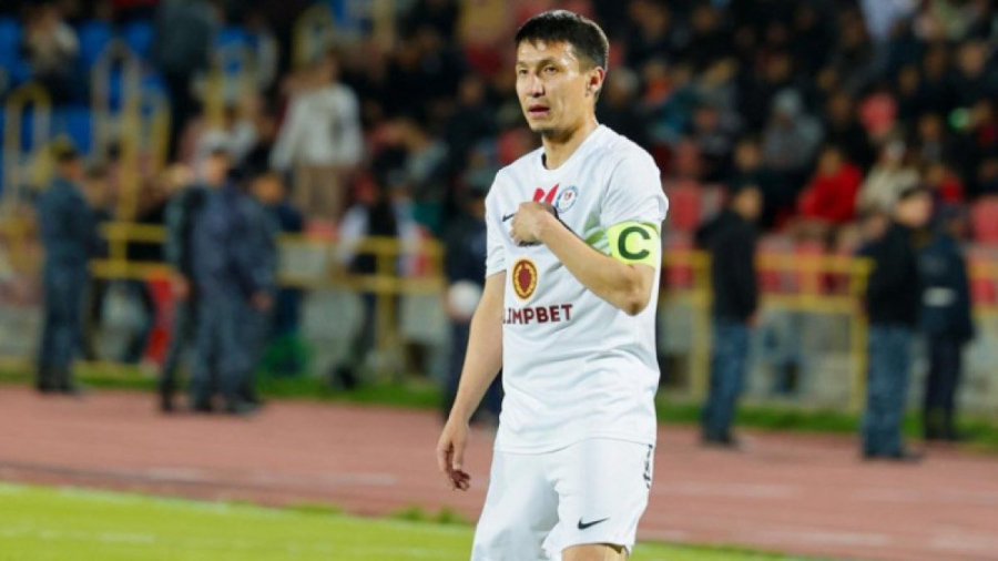 Әкімнің сыны мен айлықтың жырынан кейін Асхат Тағыберген «Ордабасыдан» кетті