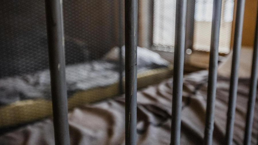 Өскеменде ер адамды ұрып өлтіріп, мәйітін ауруханаға тастап кетті деген күдікпен бірнеше адам ұсталды