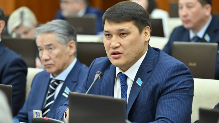 “Манипуляция“. Руслан Берденов сот отырысына қатысты мәлімдеме жасады