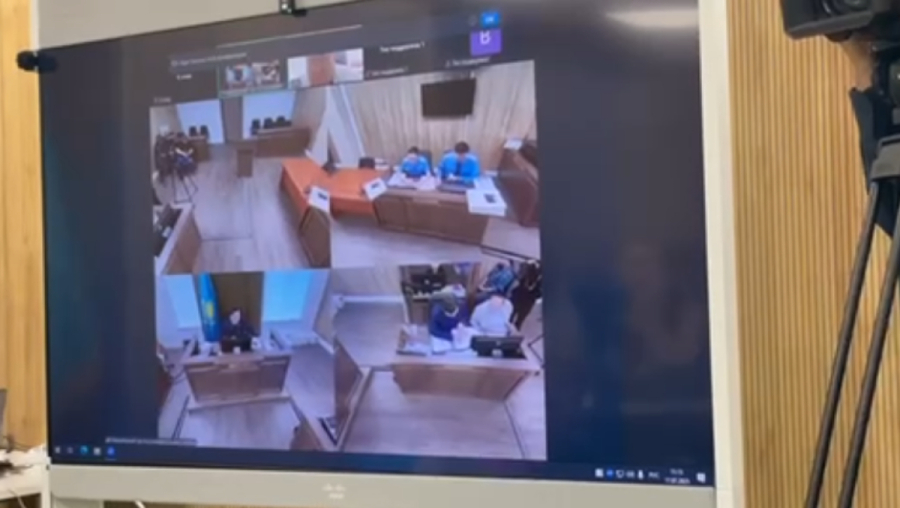 Соттағы тартыс: Перизат Қайратпен сөйлескеннен кейін жәбірленуші тікелей эфирде сырын ашып қойды