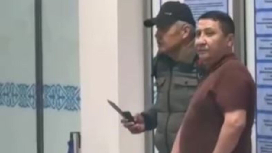 Әуежайдағы ерлік: Мұса Әбдірайым Бүкіләлемдік бокс кеңесінің бейбітшілік елшісі болды